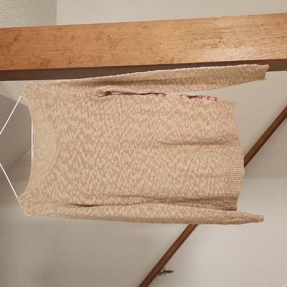 Sweater - Picture 2 of 3